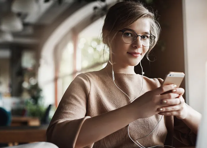  Descrição

Descrição:
Oportunidades para estudantes de Engenharia(s), Ciências da Computação, Administração, Marketing, Jornalismo, Relações Públicas, Psicologia, Direito e áreas correlatas que sejam apaixonados por inovação e desejem contribuir para um mundo melhor através da Tecnologia e da Comunicação!

Nossas vagas estão disponíveis por todo o Brasil e se você reside em São Paulo, Sorocaba, Rio de Janeiro, Brasília, Curitiba, Recife e Belo Horizonte não perca essa oportunidade! Se candidate em nosso Banco de Talentos que estamos esperando por você!




Idiomas:
Inglês - Nível Intermediário


Outros requisitos:
Procuramos estudantes universitários das áreas de Engenharia(s), Psicologia, Administração,  Marketing, Jornalismo, Relações Públicas, Direito, Ciências da Computação e que tenham previsão de formação a partir de Julho/2023 até Julho/2024 e com disponibilidade para estagiar 6h por dia!

Mais do que pessoas interessadas em desenvolver suas habilidades e colocar em prática conhecimentos adquiridos na graduação, buscamos pessoas comunicativas, com visão de crescimento dentro de uma empresa multinacional construindo projetos e idéias com trabalho em equipe, que sejam proativas e com conhecimentos de Inglês (nível de conversação será testado durante as entrevistas).

Necessário residir nas localidades destacadas ou próximo a elas: São Paulo, Sorocaba, Rio de Janeiro, Brasília, Curitiba, Recife e Belo Horizonte., Oportunidades para estudantes, Huawei é líder global e Empregos na Huawei, em, Brasil