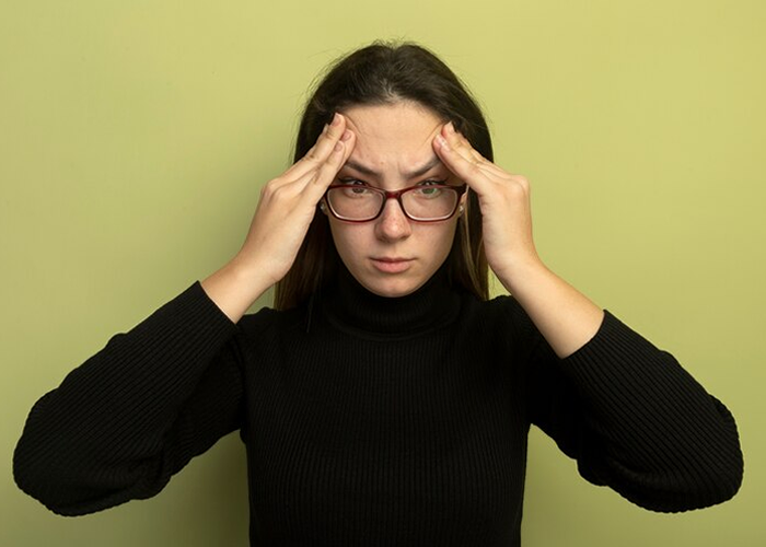 Corticoides e visão, Os corticoides são medicamentos amplamente utilizados no tratamento de inflamações, alergias, doenças autoimunes e outras condições crônicas. Porém, seu uso, especialmente quando prolongado ou sem acompanhamento adequado, pode trazer riscos sérios à saúde ocular.


Prevenção começa com um olhar atento!

#Cordicoidesaúdevisual #SaudeVisualInfantil #ExameDeVista #OptoPrime #ExamedevistaManaus , Exame OptoPrime, Manoa Exame de vista, em, Óptica e Optometria