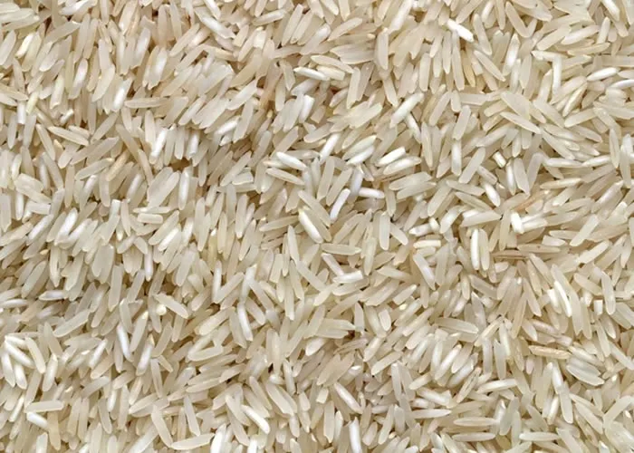 A União e a Companhia Nacional de Abastecimento (Conab) têm 24 horas para se explicarem sobre a importação de arroz por meio de um leilão. A determinação é da Justiça Federal no Rio Grande do Sul, após uma ação que tramita no Estado.

Ação de deputados do Rio Grande do Sul na Justiça Federal pede que União e Conab expliquem leilão para importação de arroz

Produtores gaúchos têm alegado que não há risco de desabastecimento, mesmo com as inundações que afetaram parte da colheita e as áreas agrícolas. O questionamento foi feito por meio de uma ação popular. As informações são da CNN.

Assinam o pedido na Justiça os deputados gaúchos Marcel van Hattem (Novo), Lucas Redecker (PSDB) e Felipe Zortea Camozzato (Novo)., Comércio e Exterior, Frete barato e Leilão, em, Brasil
