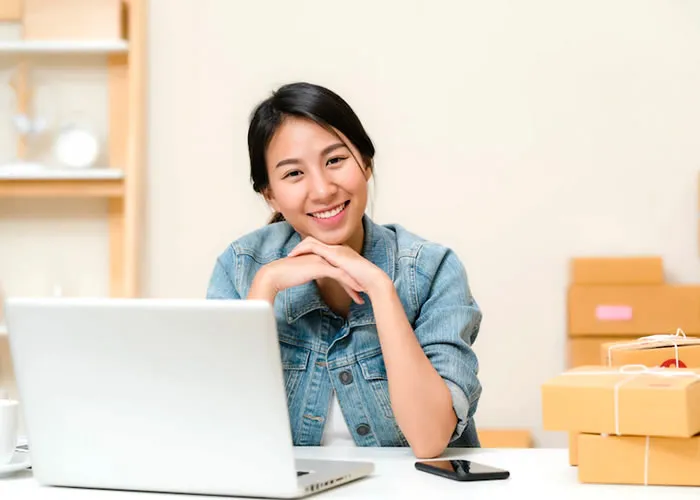 Comprar produtos chineses no atacado é uma ótima maneira de economizar dinheiro. Os fabricantes compram de volta seus produtos a um preço mais baixo, portanto, comprar diretamente das fábricas geralmente custa menos. Além disso, comprar no atacado permite que você compre em grandes quantidades e economize ainda mais. 

Comprar produtos chineses no atacado é bom para o seu bolso. Por exemplo, muitos itens em supermercados são fabricados na China. Essas compras no atacado costumam ser mais baratas do que comprar diretamente dos fabricantes. Os fabricantes tendem a economizar dinheiro comprando de volta seus produtos, em vez de pagar diretamente aos fornecedores estrangeiros. Dessa forma, eles podem ganhar mais dinheiro com sua compra.

Grupos de compra de ocasiões permitem que você compre produtos chineses a um preço imbatível. Você pode encontrar esses grupos online ou no mercado local. Grupos de compras permitem comprar itens com desconto e revendê-los posteriormente com lucro. Muitas pessoas acham esse método útil ao comprar grandes quantidades de produtos chineses. É bom ter uma renda secundária ao economizar dinheiro. 
Ao comprar no atacado, você pode economizar tempo e dinheiro em comparação com os preços de varejo. Isso ocorre porque você não precisa esperar semanas para que seu pedido chegue,  em vez disso, ele chega em alguns dias  via FedEx ou outra transportadora.

Além disso, você não terá que pagar mais pelo frete expresso ou pelo envio do item pelo fabricante. Comprar produtos chineses no atacado também permite que você compre o quanto quiser sem ficar sem estoque. Tudo fica muito mais barato quando é vendido a granel! 

É bom que os fabricantes vendam seu excesso de estoque no mercado atacadista. Isso evita que as empresas tenham que armazenar itens para sempre, em vez disso, eles vendem produtos diretamente aos consumidores com desconto. Algumas pessoas usam isso a seu favor comprando produtos chineses baratos para uso pessoal. Por exemplo, alguém pode comprar muitas peças de roupas baratas e usá-las. 

Comprar produtos chineses no atacado é uma ótima maneira de economizar dinheiro,  é mais barato e mais fácil do que comprar no varejo e garante que você recebendo novas mercadorias todos os dias! Considere participar de um grupo de compras ou fazer compras online para sua próxima compra não atacadas de produtos chineses, isso ajudará você a economizar tempo e dinheiro!

Veja a lista de sites que você pode realizar compras no atacado:

Light in the Box, Zaful, TBdress, Alibaba,  Dhgate,  AliExpress, Banggood, Made in China,  Deal Extreme, Gearbest, Yaaku, ECVV

, Fornecedores chineses, Vendedores globais e China lojas, em, Brasil